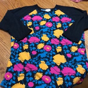 LulaRoe Size Large Black & floral Randy Top